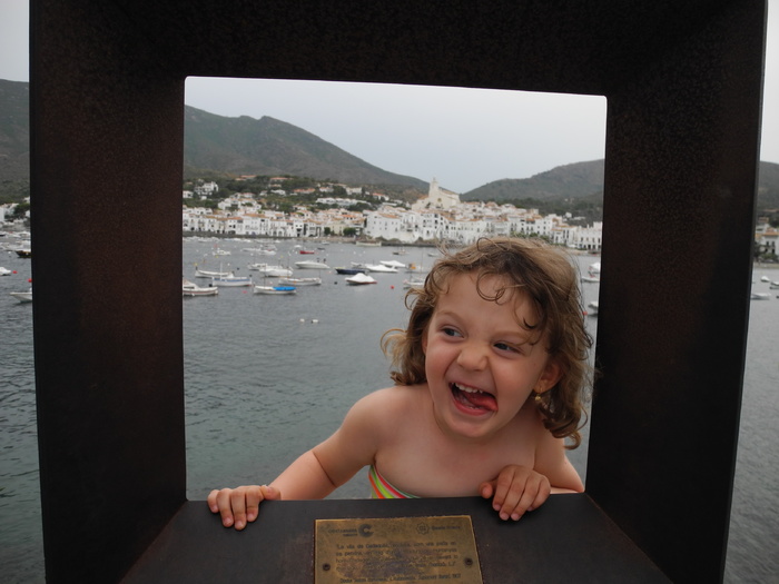 Grimaces à Cadaqués
